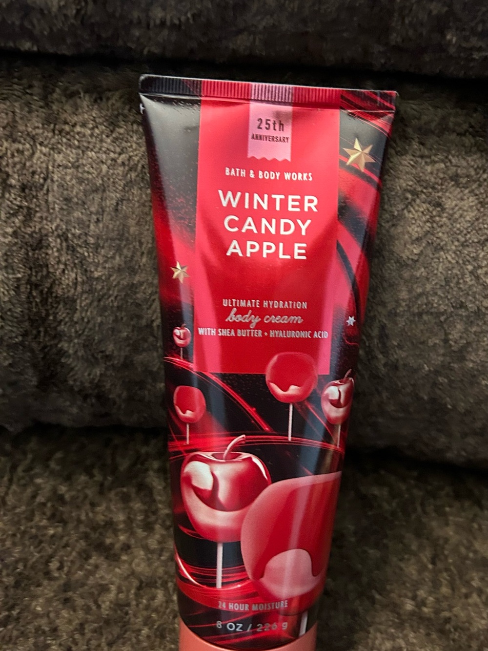 Bath & Body Works Winter Candy Apple Body Cream - Red